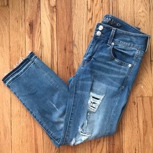 Crop artist AEO jeans